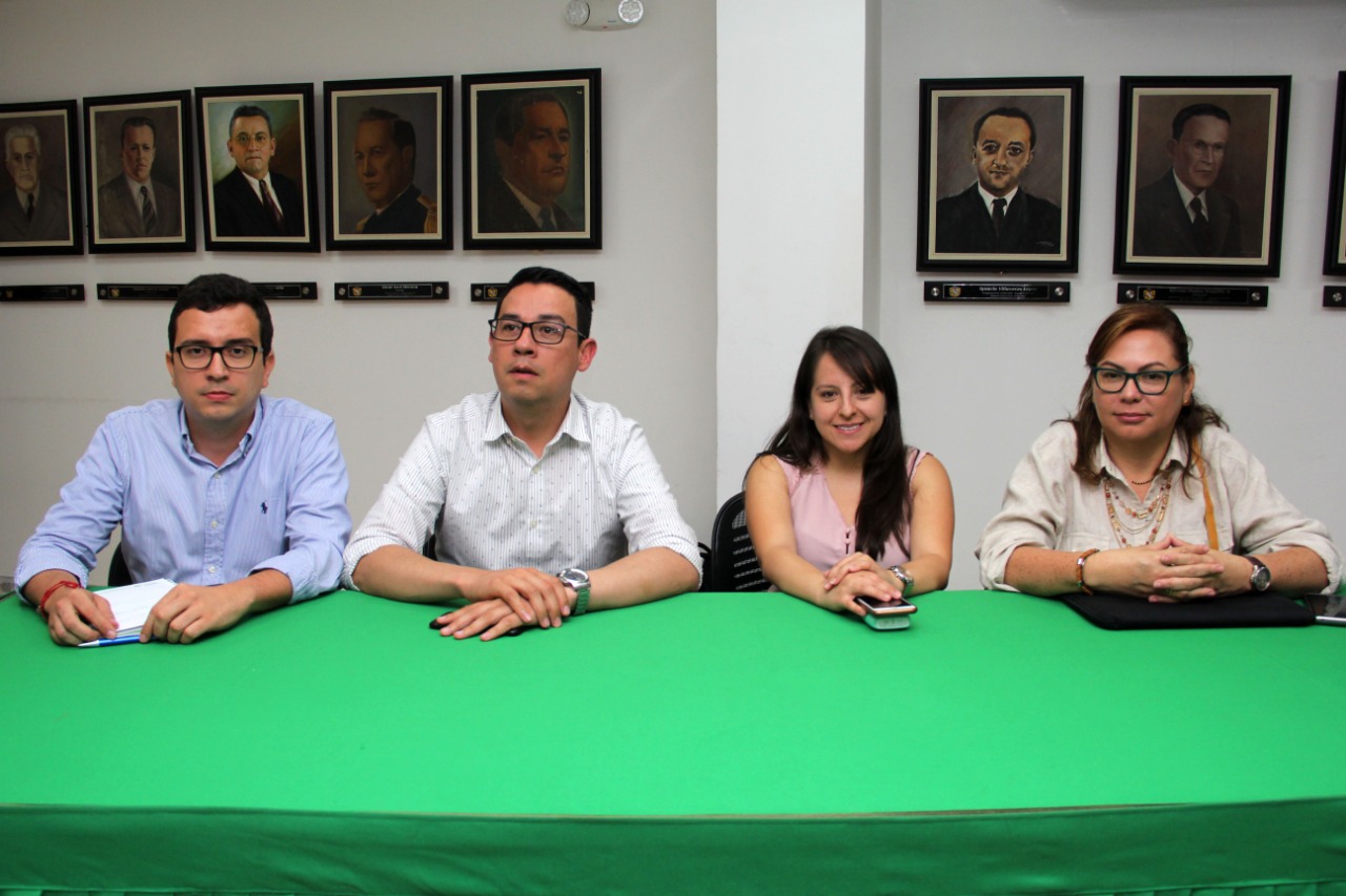 Sergio Trujillo, Álvaro Ávila, director Nacional de regalías, Mónica Pedraza,  Ana Matilde Juvinao